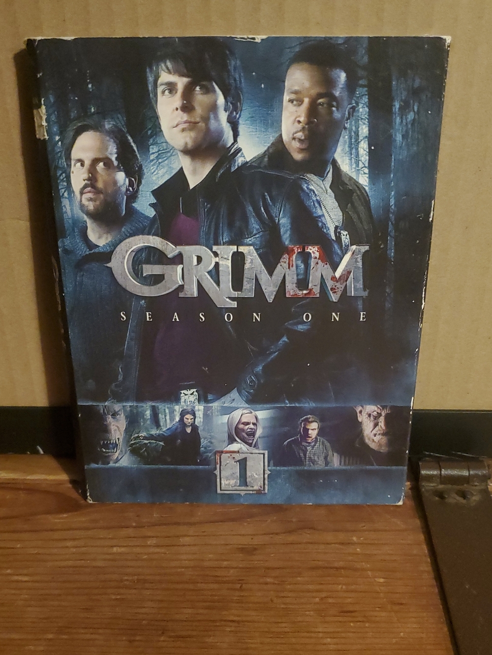 Grimm Season One Blu-ray/DVD - Black Cover